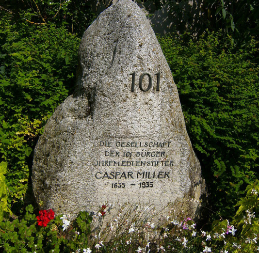 101 Gedenkstein